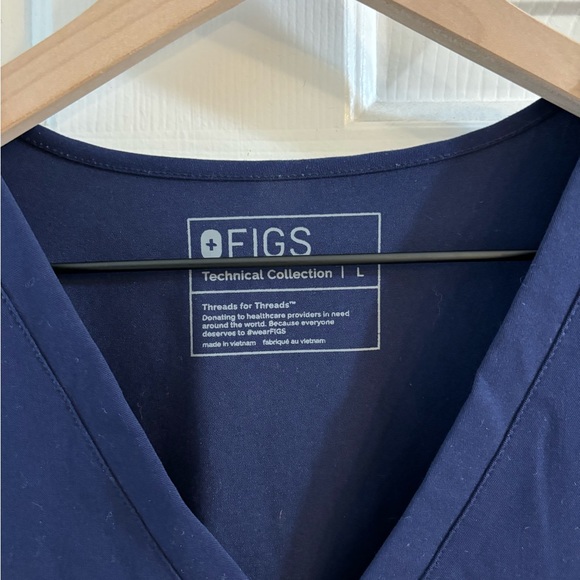 Figs Scrub Set - Picture 2 of 5